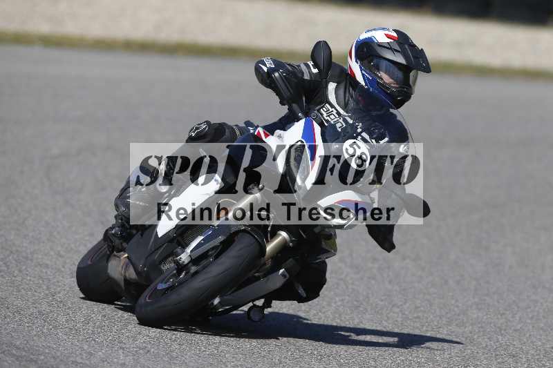 /01 02.04.2026 MAZ ADR/Gruppe gelb Gruppe gruen/58